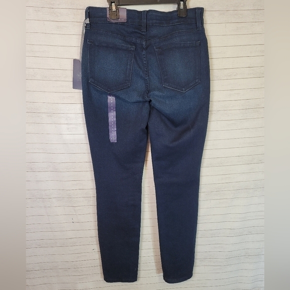 NYDJ NORWELL WASH DENIM LEGGINGS, SZ 8 - Picture 7 of 12